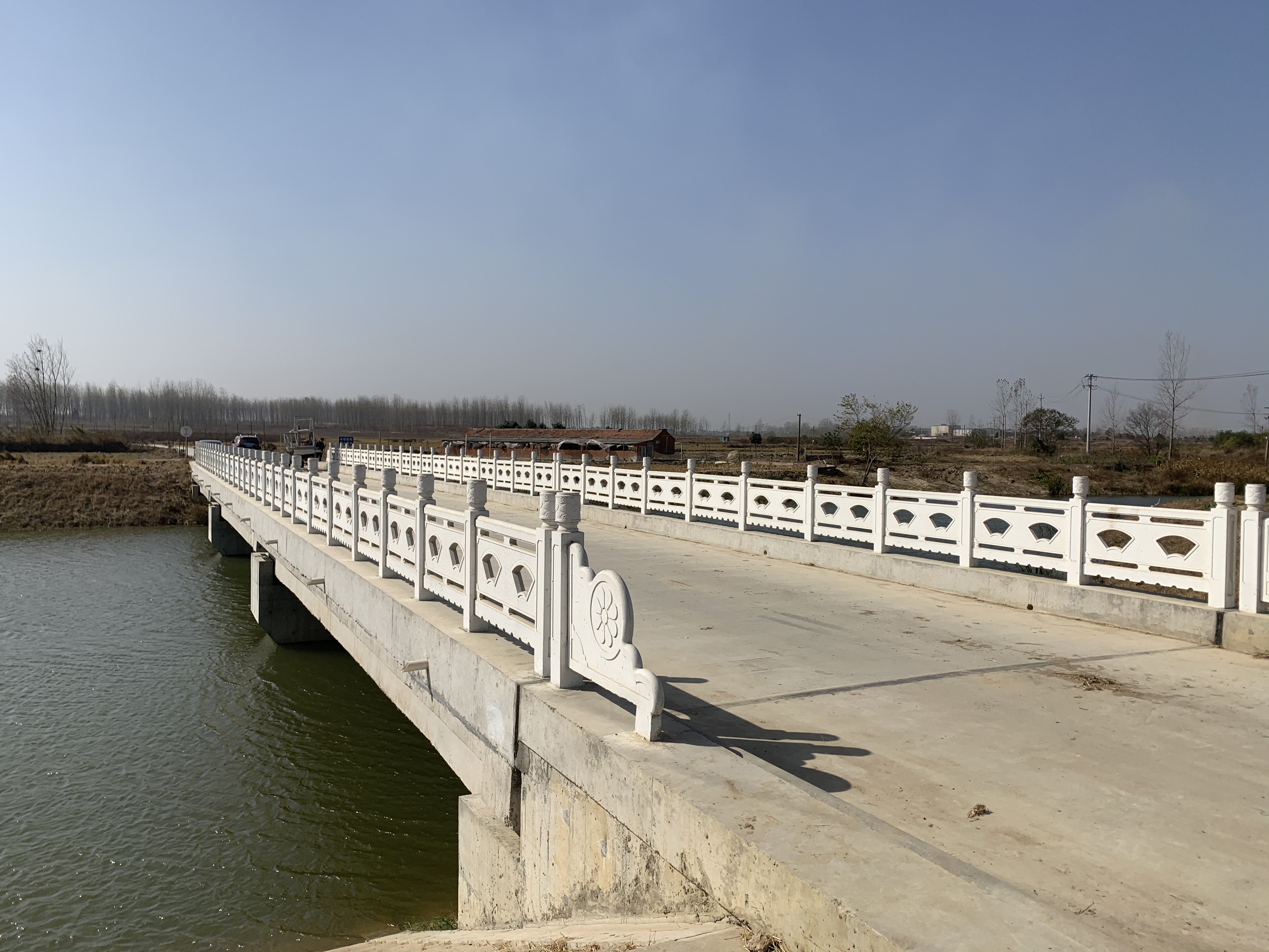 肥東縣袁河西河王子城河防洪治理工程機耕橋.jpg